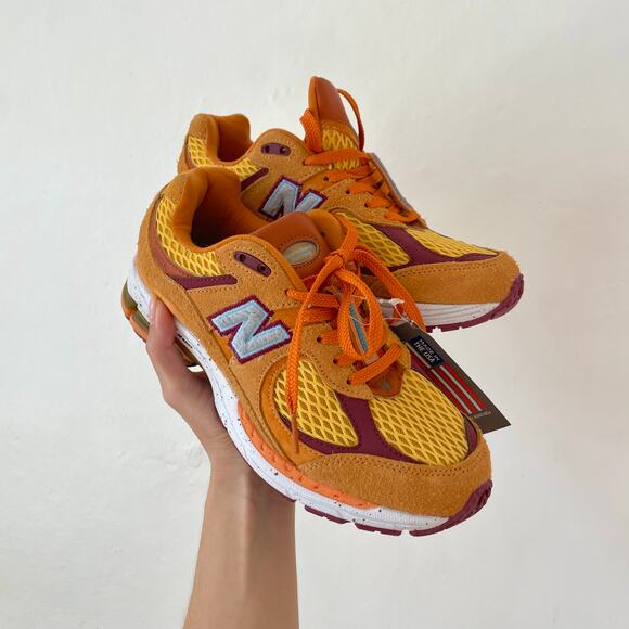 Salehe Bembury x New Balance – 2002R ‘Peace Be the Journey' - Picture 13 of 14